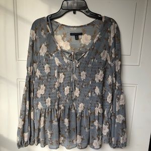 American Eagle floral blouse
